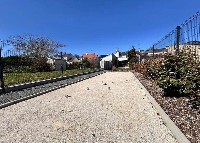 Le Charme - Jardin - Petanque - Parking - 6p Casa vacanze